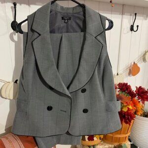 Black/Gray Pant Suit